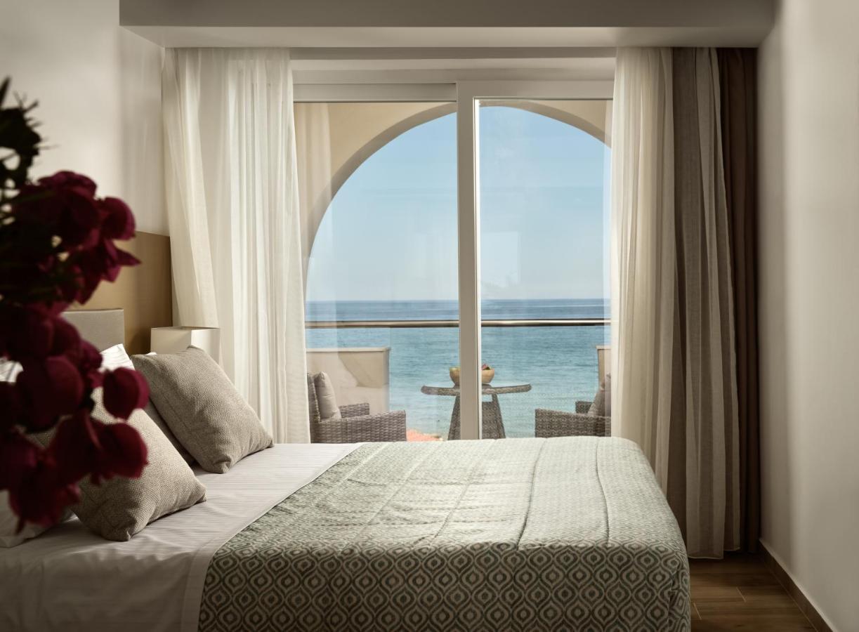 Stefania Apartments Kypseli Екстер'єр фото