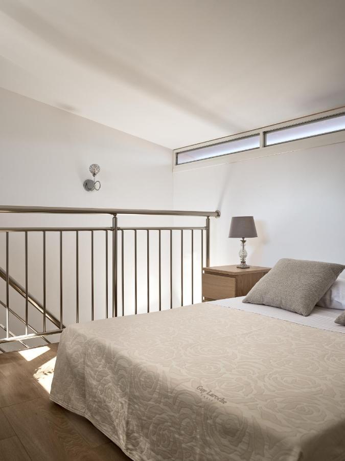 Stefania Apartments Kypseli Екстер'єр фото