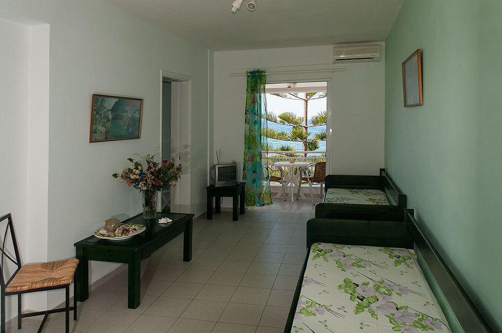 Stefania Apartments Kypseli Екстер'єр фото