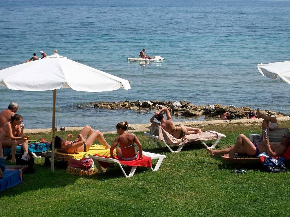 Stefania Apartments Kypseli Екстер'єр фото