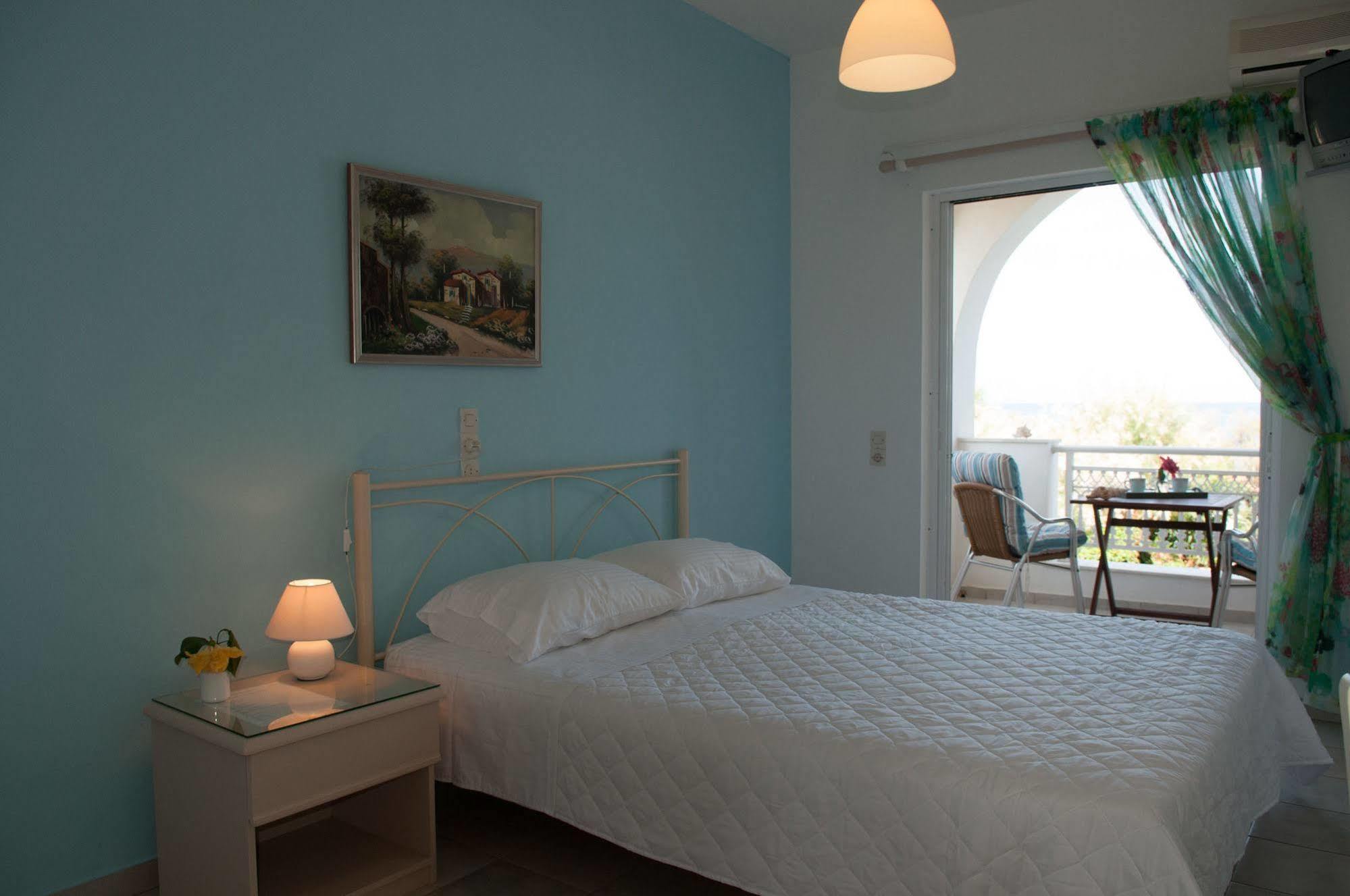 Stefania Apartments Kypseli Екстер'єр фото