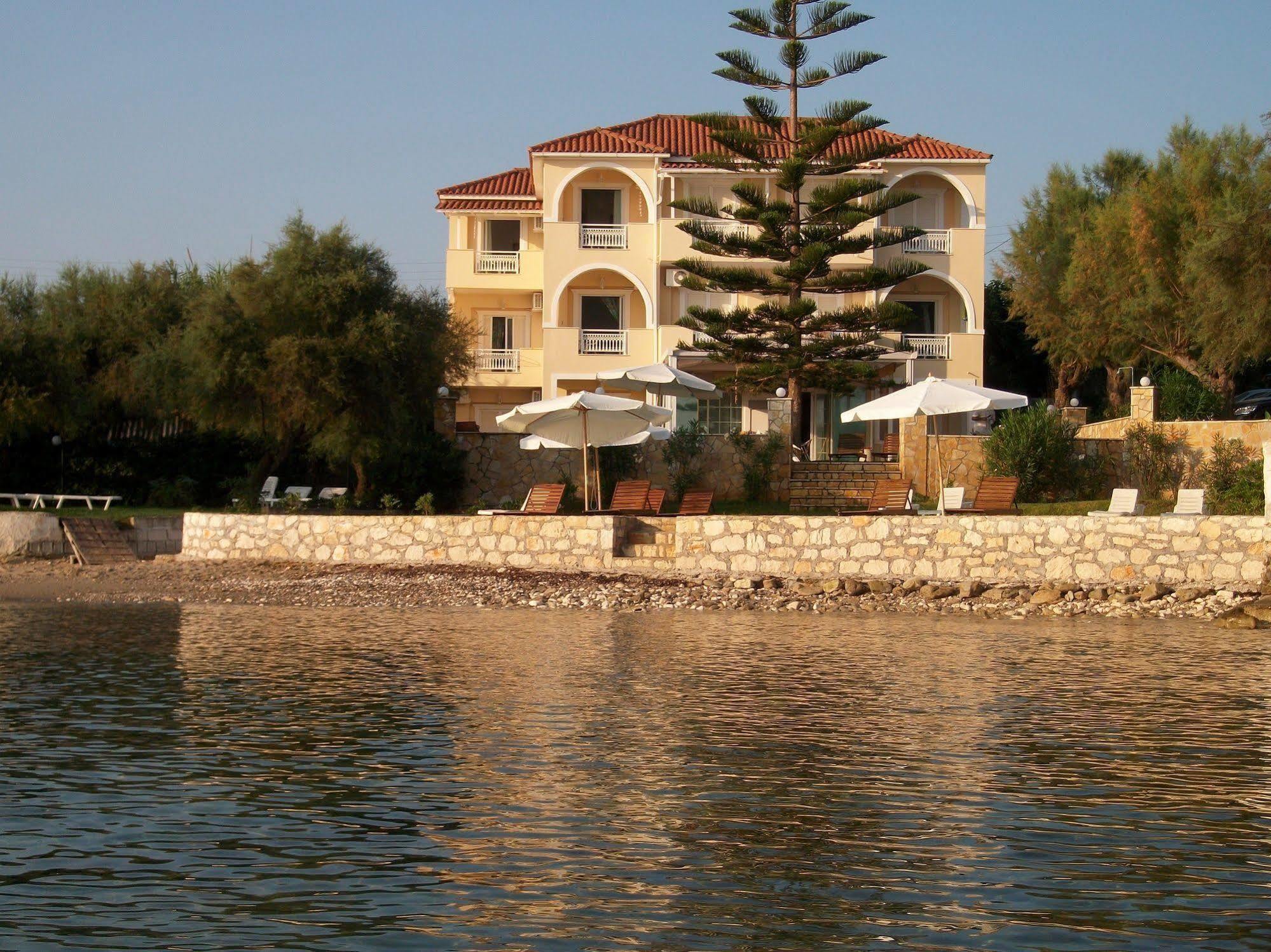 Stefania Apartments Kypseli Екстер'єр фото